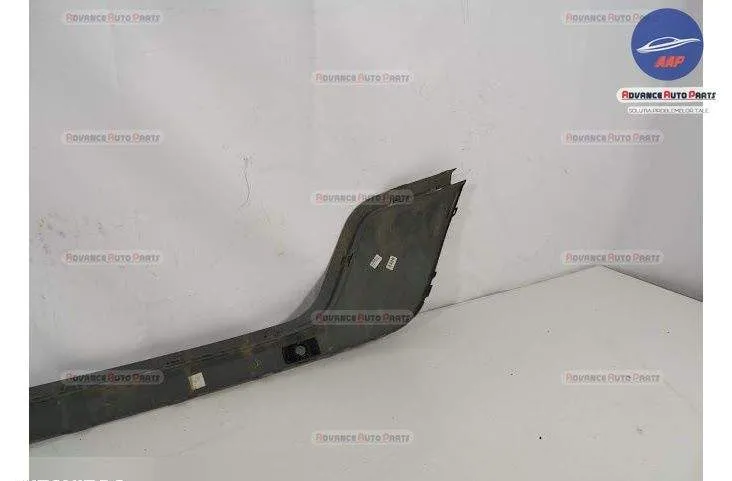 Ornament Spoiler Bara Spate R Dynamic original Vogue Land Rover  Range - Foto 5