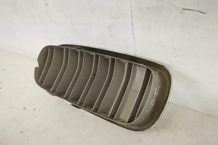 Grila Centrala Nara Stanga originala	 BMW  X5  F15 [2013 - 2018] - Foto 6
