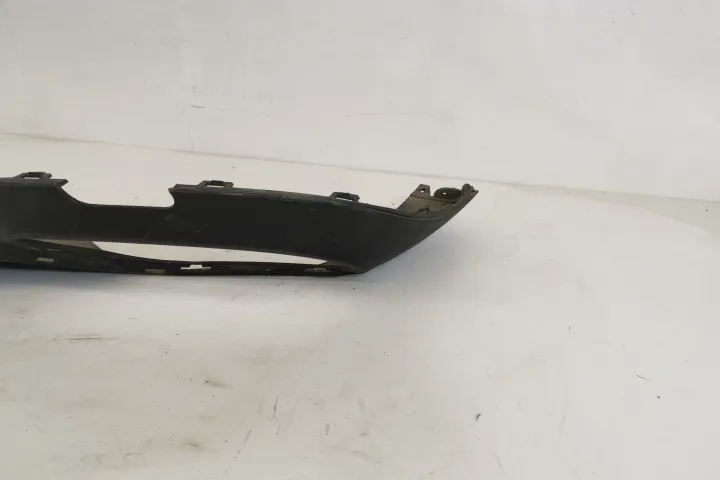 Fusta Spoiler Bara Spate Original In Stare Buna Mercedes-Benz  E-Class - Foto 3
