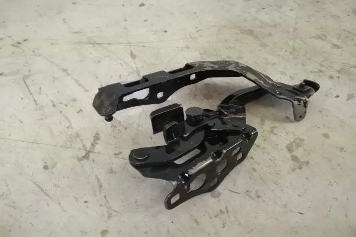 Balama Capota Dreapta Originala In Stare Buna Mercedes-Benz  C-Class - Foto 5