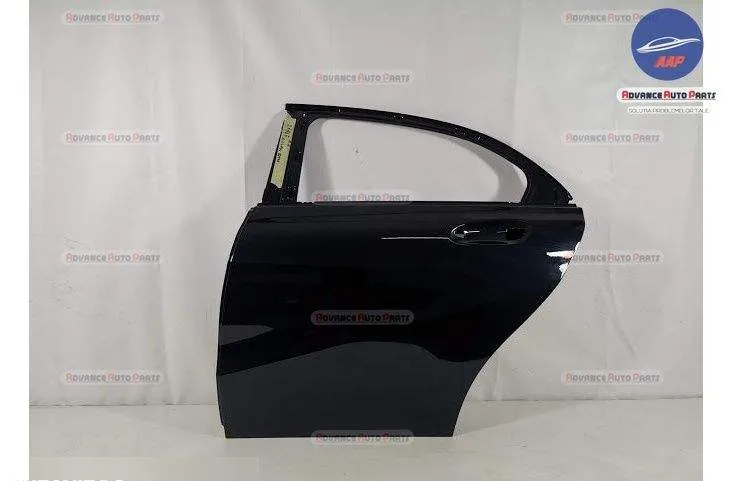 Usa Stanga Spate originala in stare buna Mercedes-Benz  A-Class  W176