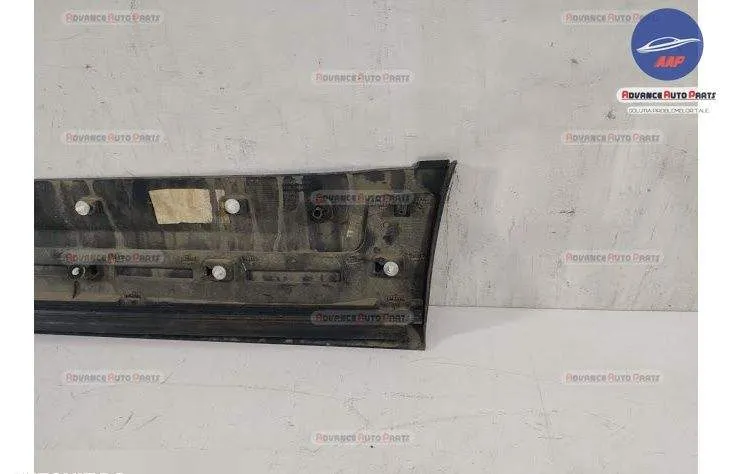 Bandou Usa Dreapta Spate original Land Rover  Discovery  5 [2016 - 202 - Foto 5
