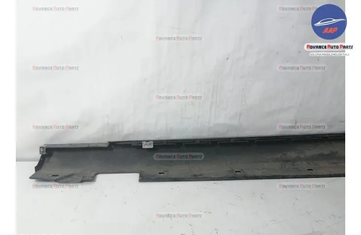 Prag Dreapta original Mercedes-Benz  CLS-Class  C218/X218 [2011 - 2014 - Foto 4