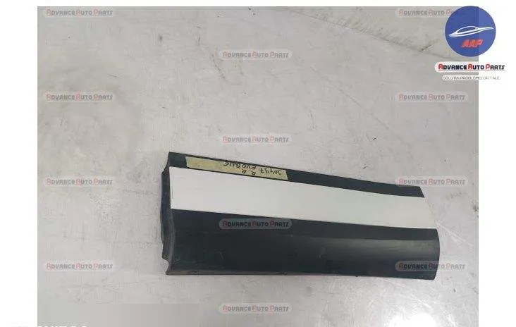 Bandou Usa Stanga Spate original Land Rover  Range Rover Evoque  L551 - Foto 2