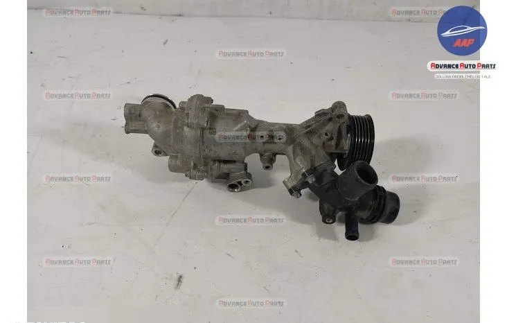 Pompa Apa Motor 2.0 original Mercedes-Benz  E-Class  W213 [2016 - 2020 - Foto 3