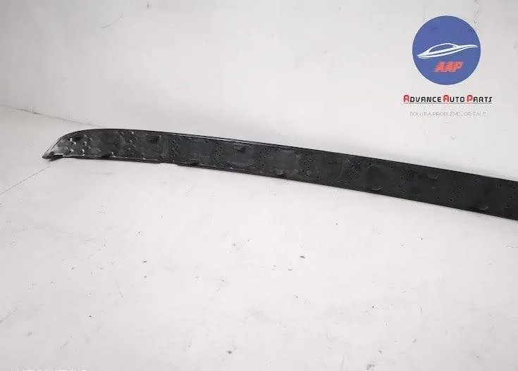 Ornament Grila Spoiler Bara Spate originala Audi  SQ7  4M [2016 - 2020 - Foto 4