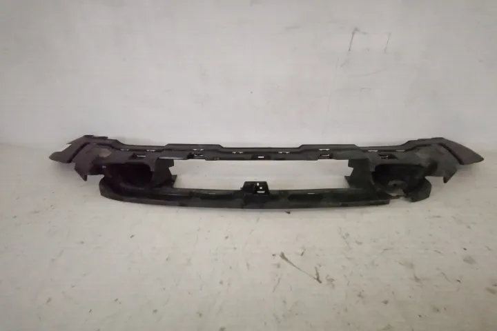 Fusta Spoiler Bara Fata Intarirura Originala In Stare Buna Mercedes-Be