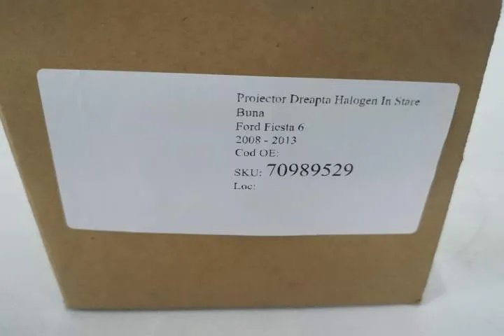 Proiector Dreapta Halogen In Stare Buna Ford  Fiesta  6 [2008 - 2013] - Foto 7