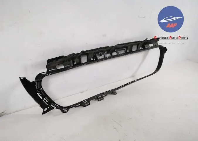 Suport Grila Centrala Radiator originala Mercedes-Benz  E-Class  W213/ - Foto 5