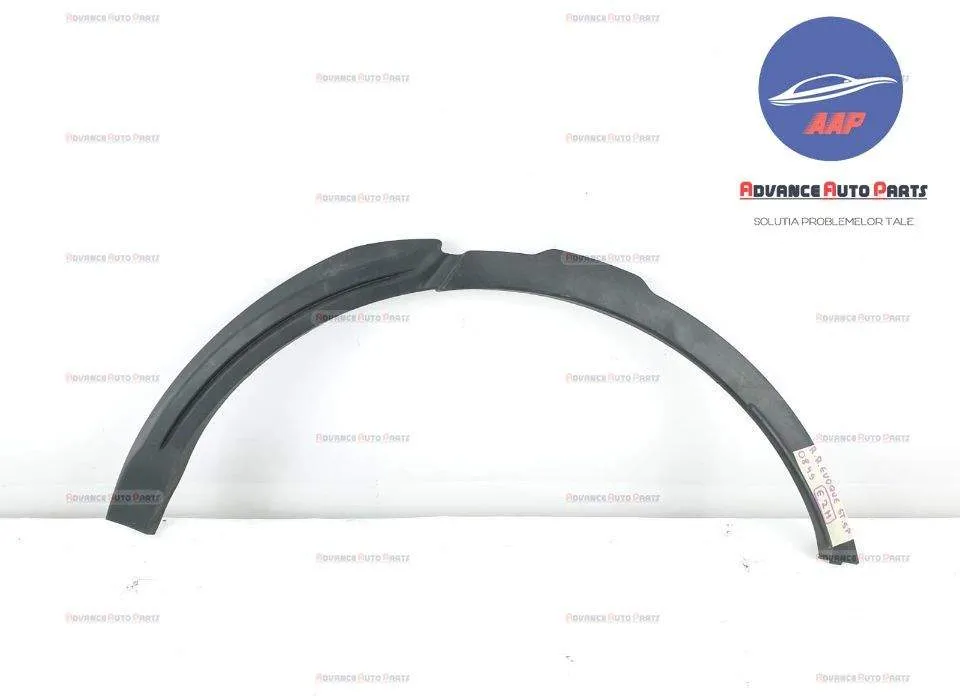 Bandou overfender stanga spate original in stare buna Land Rover  Rang