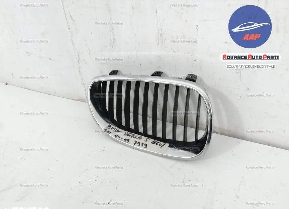 Grila dreapta originala BMW  Seria 5  E60/E61 [2003 - 2007] - Foto 4