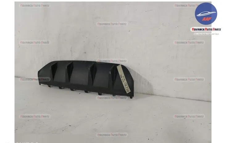 Ornament Spoiler Difuzor Bara Spate original Mercedes-Benz  GLC AMG  1 - Foto 2