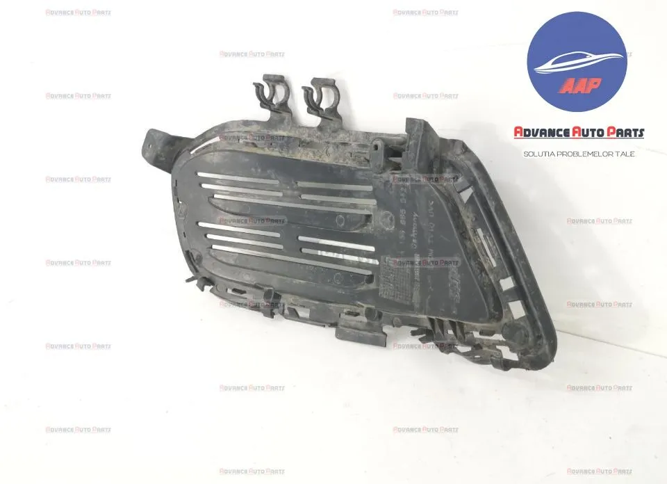 Grila proiector dreapta cod A1568855422 originala Mercedes-Benz  GLA-C - Foto 4