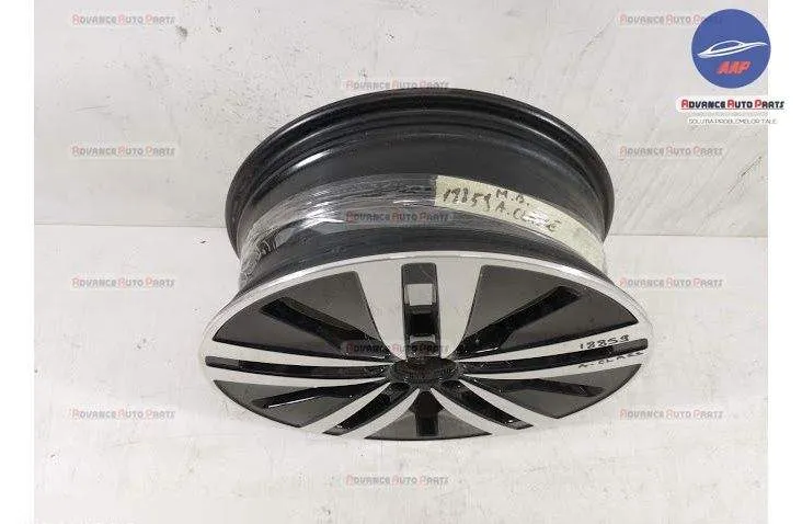 Janta 6.5J R17 H2 ET44 originala Mercedes-Benz  A-Class  W177/V177 [20 - Foto 4