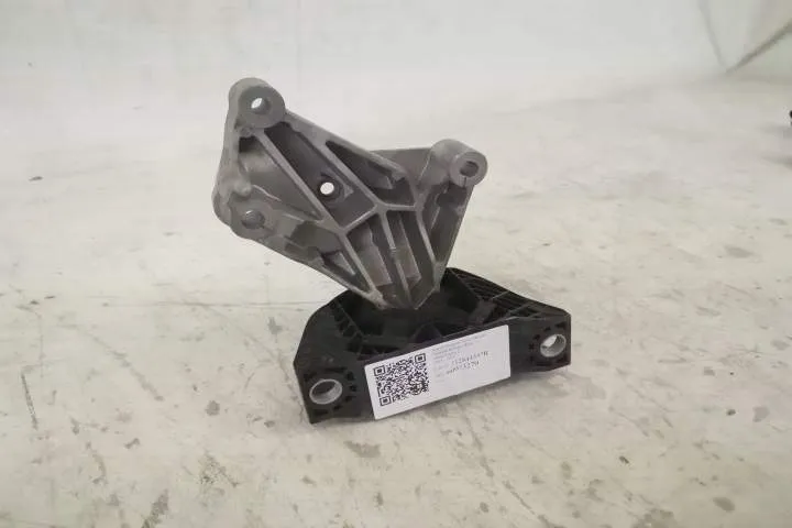 Suport Tampon Motor Dreapta Original In Stare Buna Dacia  Logan  2 [20 - Foto 5