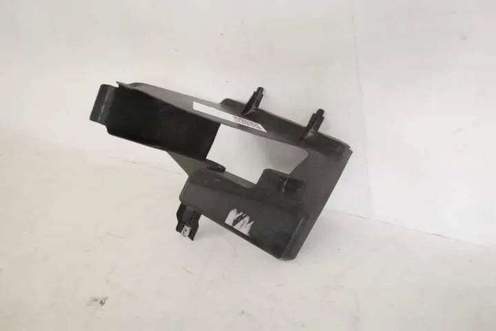 Deflector Aer Stanga Intercooler original in stare buna  BMW  Seria 7 - Foto 3