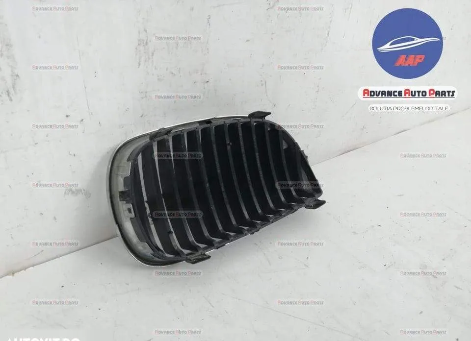Grila centrala stanga originala BMW  Seria 1  E81/E82/E87/E88 [facelif - Foto 5