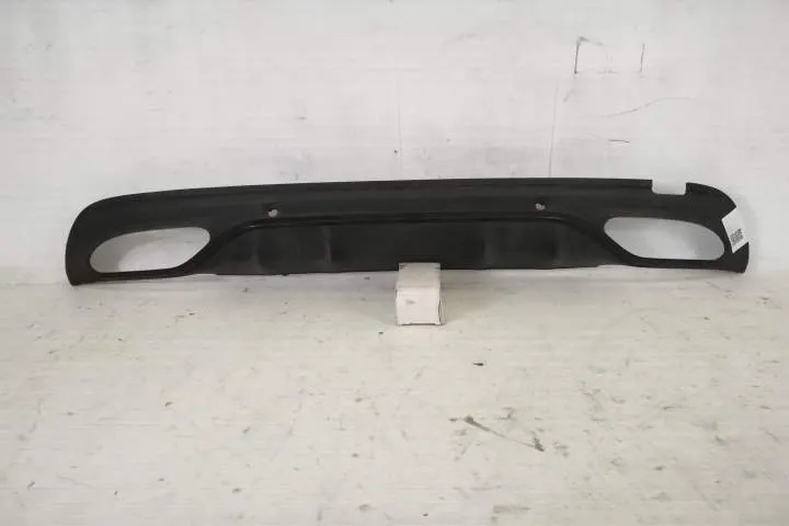 Fusta Spoiler Bara Spate Cu Senzori Original In Stare Buna AMG Mercede