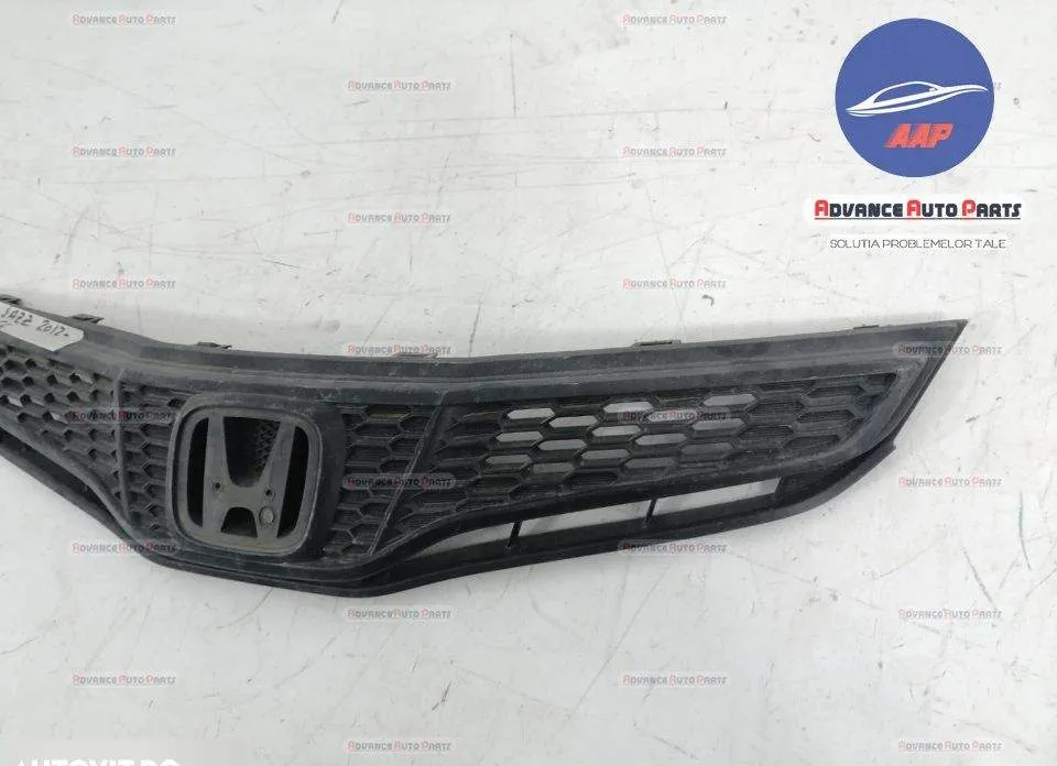 Grila centrala originala in stare buna Honda  Jazz  2 [facelift] [2011 - Foto 2