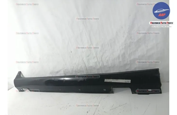 Prag Dreapta original Mercedes-Benz  CLS-Class  C218/X218 [2011 - 2014