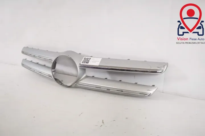 Ornament Grila Centrala Original In Stare Buna Mercedes-Benz  GLA-Clas - Foto 3