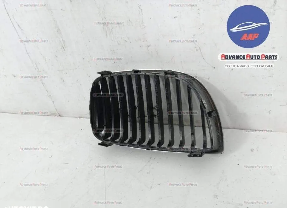 Grila centrala stanga originala BMW  Seria 1  E81/E82/E87/E88 [facelif - Foto 6