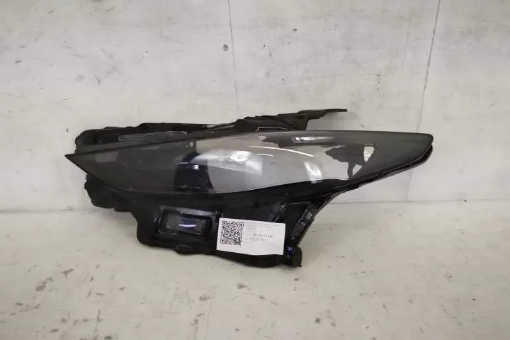 Sticla Far Stanga Originala In Stare Buna ASIGURAM MONTAJ Mazda  3 BP