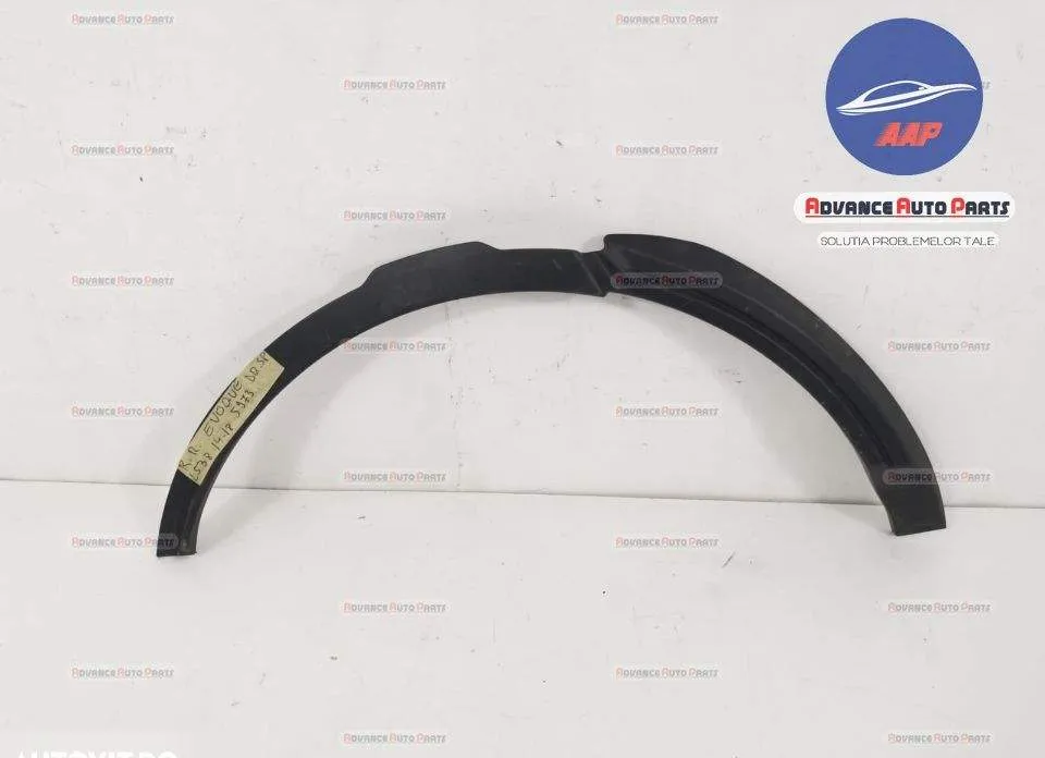 Bandou overfender dreapta spate original in stare buna Land Rover  Ran