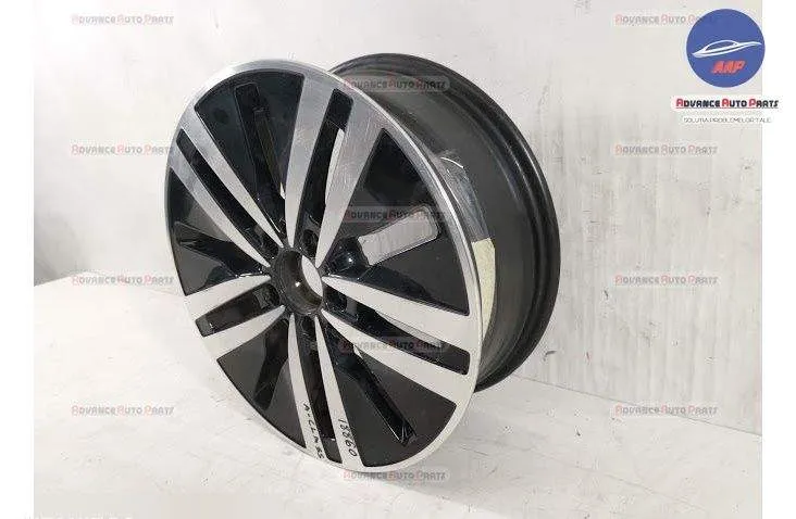 Janta 7 6.5J R17 H2 ET44 originala Mercedes-Benz  A-Class  W177/V177 [ - Foto 3