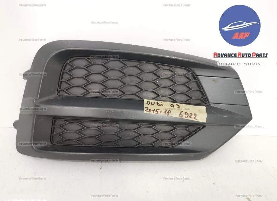 Grila proiector dreapta originala Audi  Q3  8U [facelift] [2014 - 2020