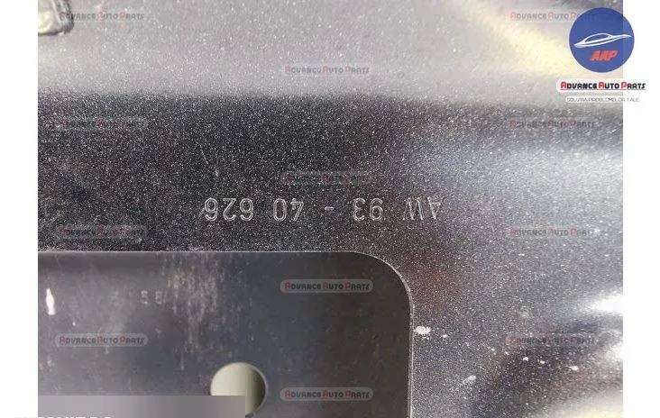 Haion Capota Spate original Jaguar  XJ  X351 [2009 - 2015] - Foto 8