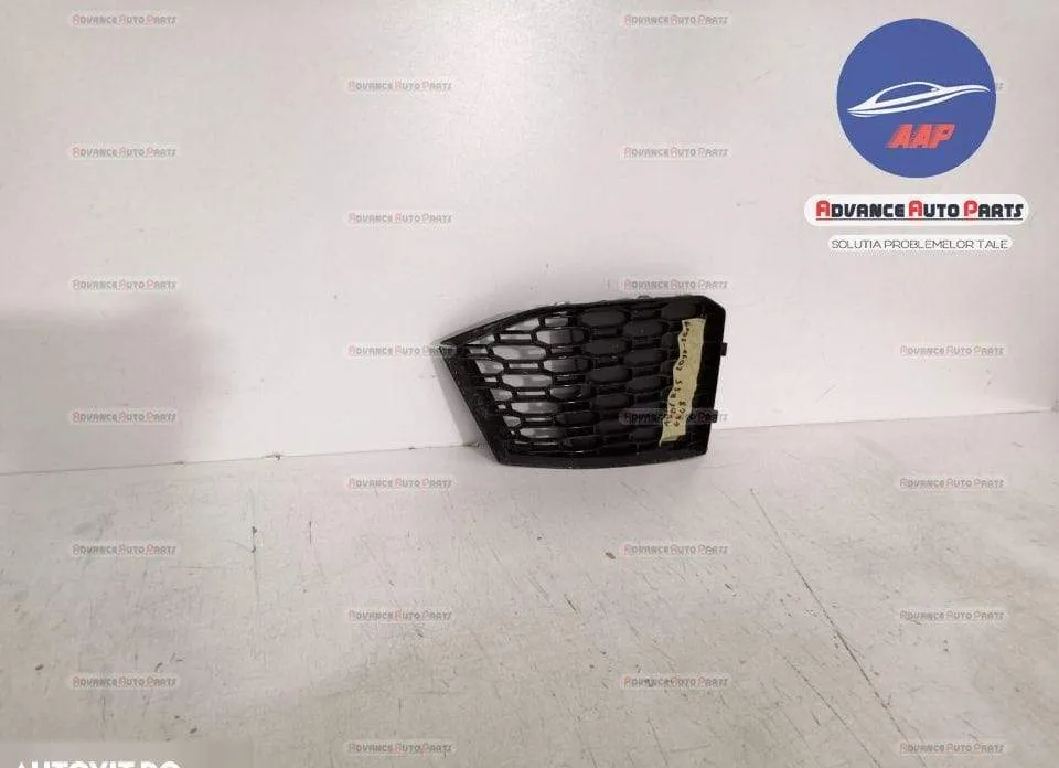 Grila proiector dreapta originala Audi  RS 5  F5 [2017 - 2020] - Foto 6