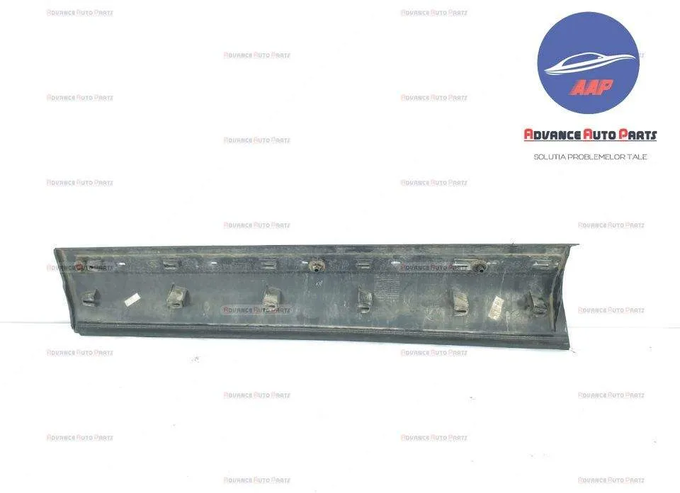 Bandou ornament usa dreapta fata original in stare buna Land Rover  Ra - Foto 4
