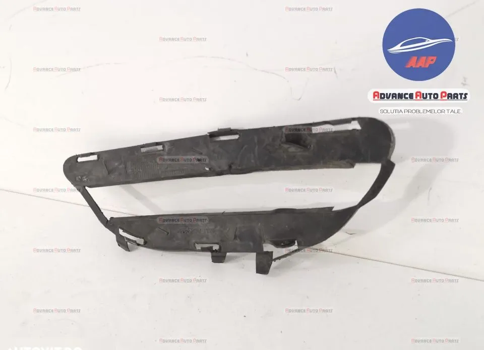 Grila proiector stanga originala in stare buna Mercedes-Benz  CLS-Clas - Foto 5