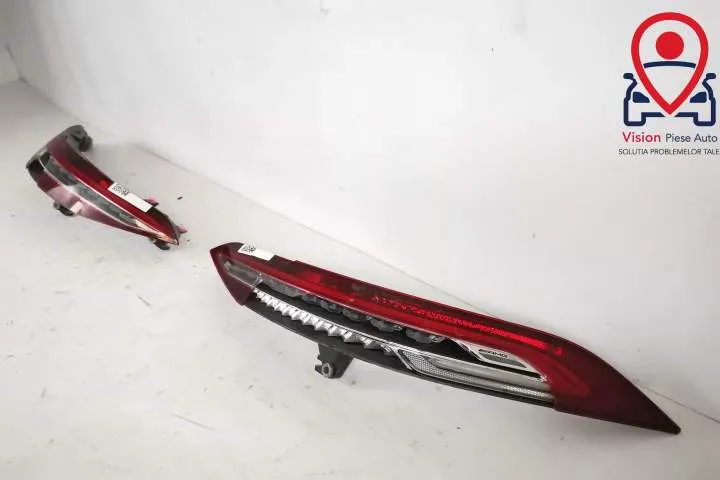 Stop Frana Dreapta Original Led  Mercedes-Benz  AMG GT  W290 [2018 - 2 - Foto 3