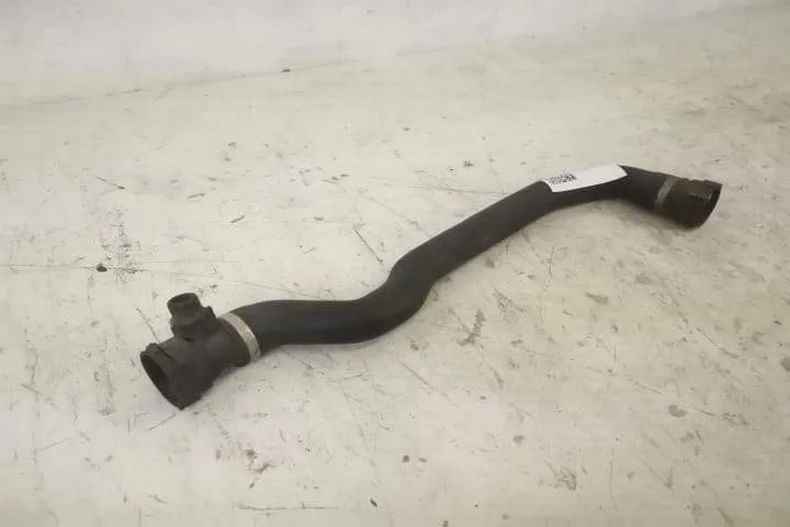 Furtun Apa  BMW  Seria 3  E90 [2004 - 2010] - Foto 2
