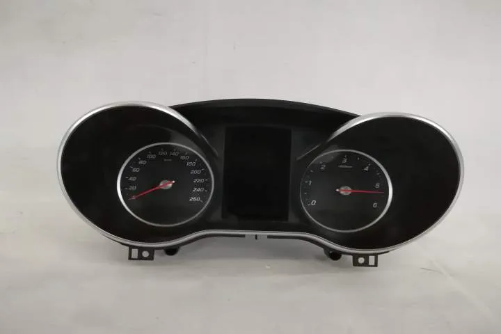 Ceasuri De Bord Originale In Stare Buna 2.1CDI Diesel Mercedes-Benz  C