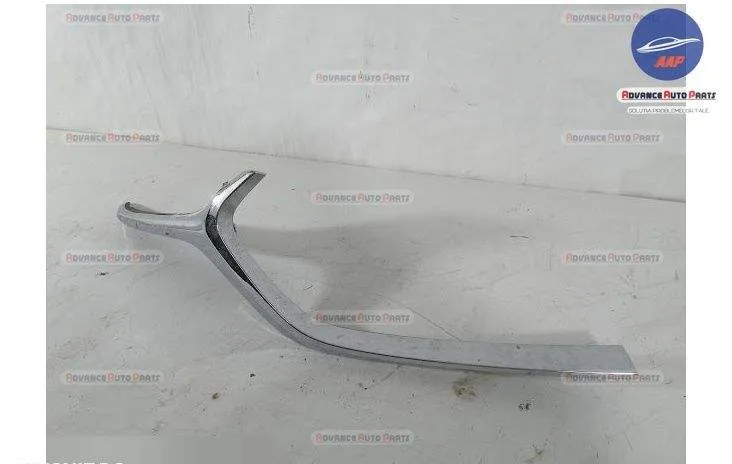 Ornament Grila Centrala original Mazda  3 BP [2019 - 2022] - Foto 3