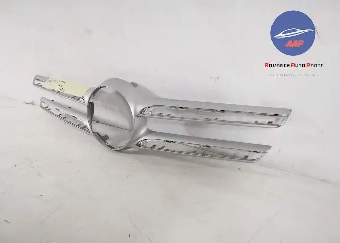 Ornament Grila Centrala originala Mercedes-Benz  GLC  1  [2015 - 2020] - Foto 3