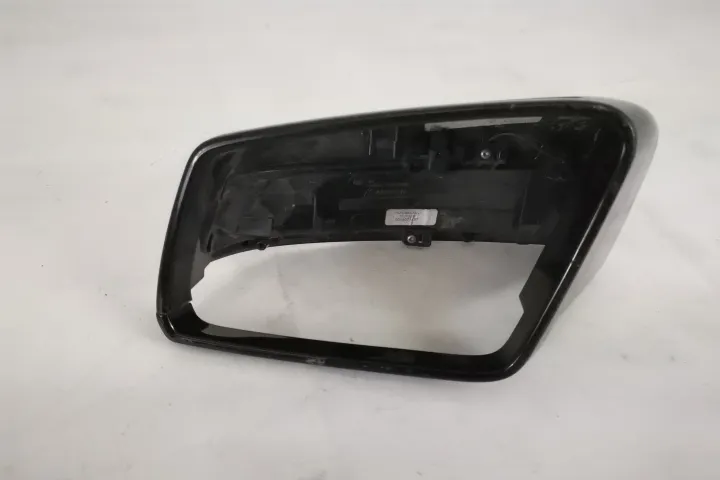 Capac Oglinda Stanga Original In Stare Buna Mercedes-Benz  E-Class  W2