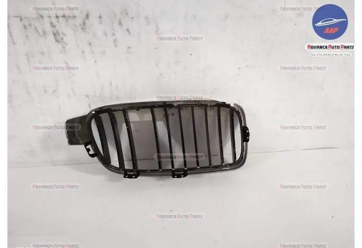 Grila Centrala Nara Stanga originala BMW  Seria 3  F30/F31/F34 [2011 - - Foto 4