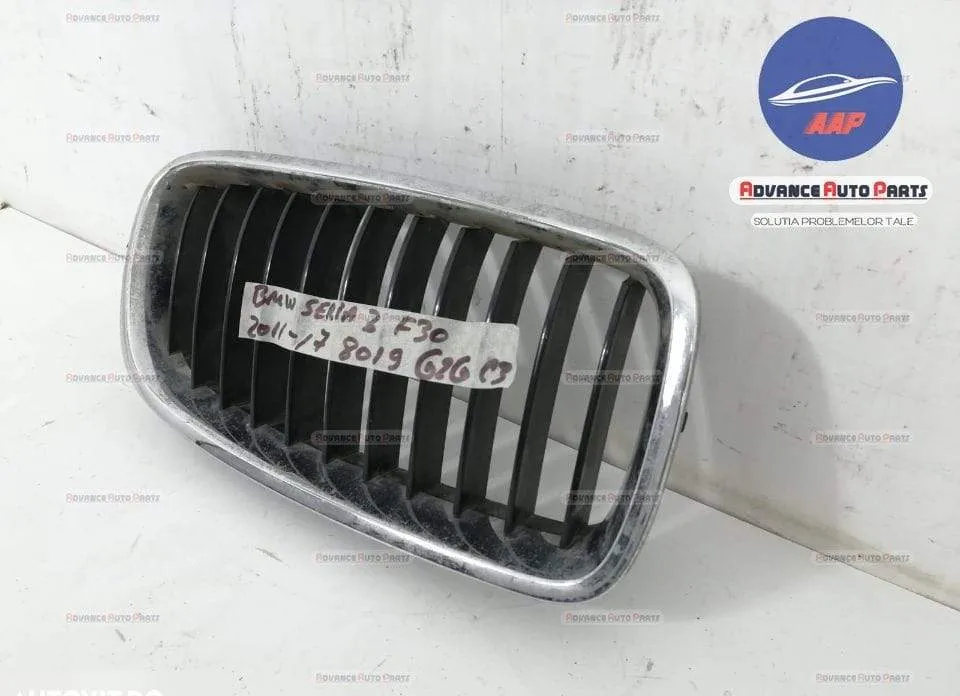 Grila centrala dreapta originala BMW  Seria 3  F30/F31/F34 [2011 - 201 - Foto 2
