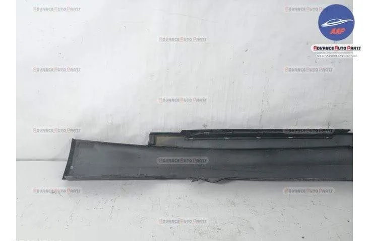 Prag Dreapta original BMW  Seria 1  E87 [2004 - 2007] - Foto 3