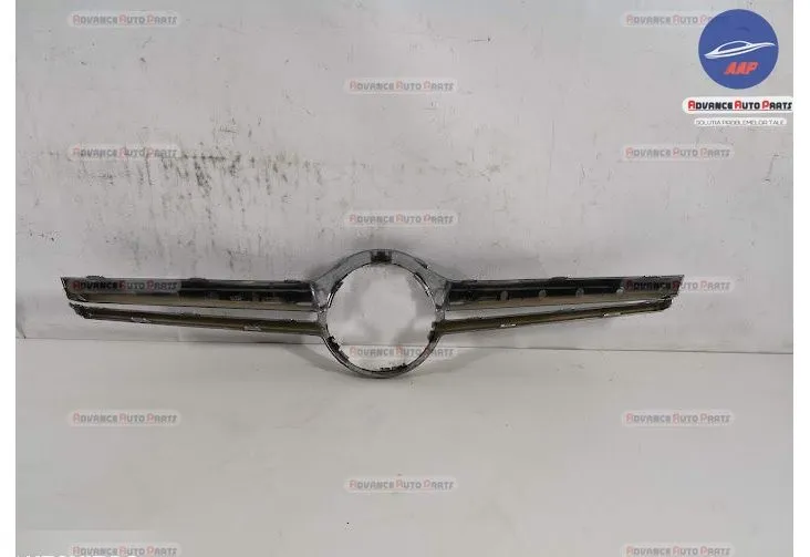 Ornament Grila Centrala Radiator originala Mercedes-Benz  GLA-klasse A - Foto 4