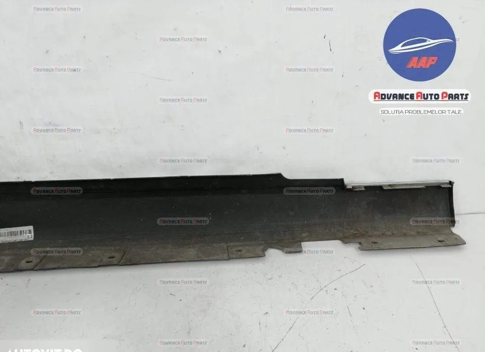 Prag Dreapta BMW Seria 3 E92 E93 Coupe original BMW  Seria 3  E90/E91/ - Foto 6