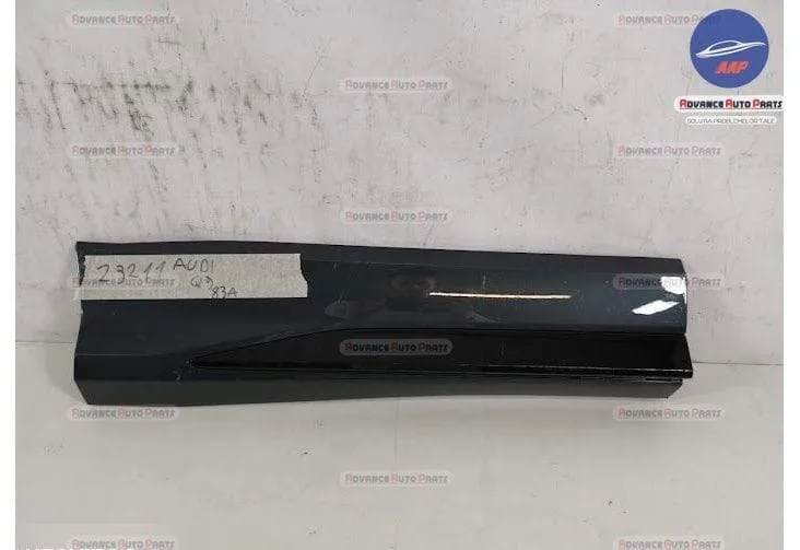 Bandou Usa Stanga Spate original Audi  Q3  F3 [2018 - 2024]