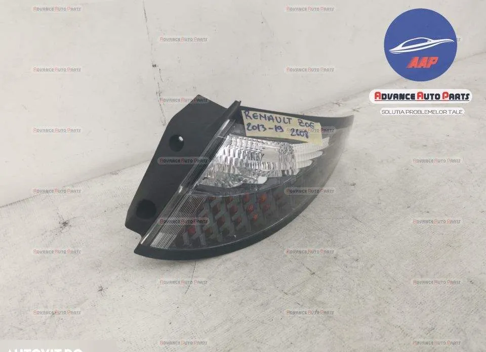 Far dreapta halogen cu lupa original Ford  Edge  2 [2015 - 2018] - Foto 4
