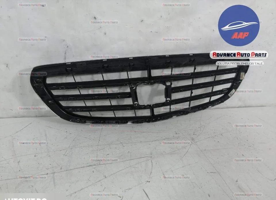 Grila Centrala Distronic Mercedes-Benz  C-Class W205/S205/C205 [2014 - - Foto 4