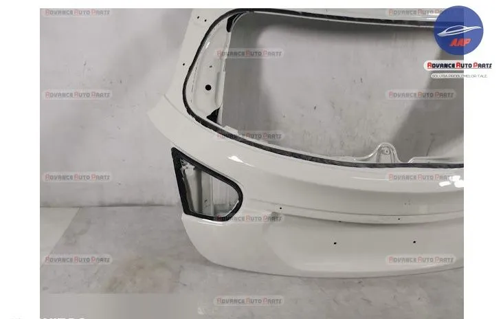 Haion original in stare buna Mercedes-Benz  GLA-Class  X156 [2013 - 20 - Foto 8