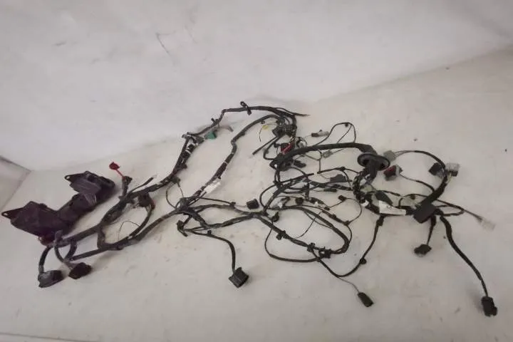Cutie De Sigurante Originala In Stare Buna Cu Instalatie Electrica Jag - Foto 3